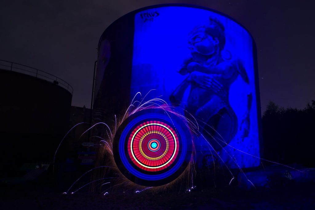 colours-in-light-painting-13