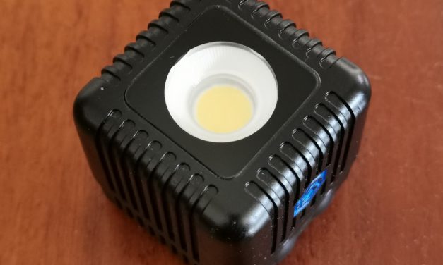 Light Review: LumeCube 2.0